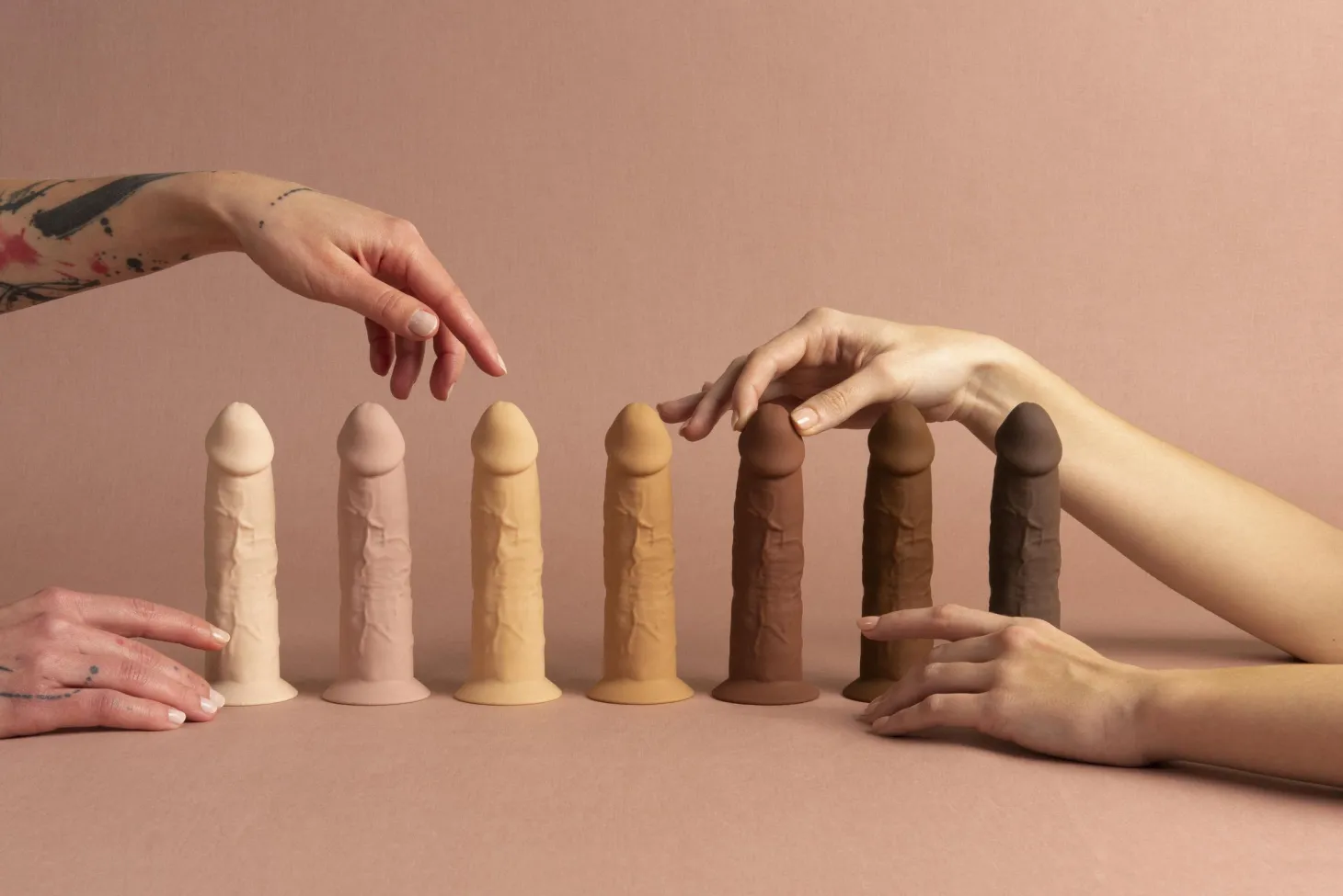 AMORELIE Uncover – Dawn Dildo 6 – Chestnut