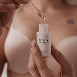 Bijouux Indiscrets - Huile pour Sexe Oral avec CBD Slow Sex - 15 ml
