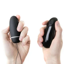 B Swish - bnaughty Deluxe Unleashed Vibromasseur Bullet - Noir