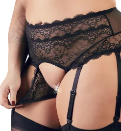 Ensemble porte-jarretelles en dentelle