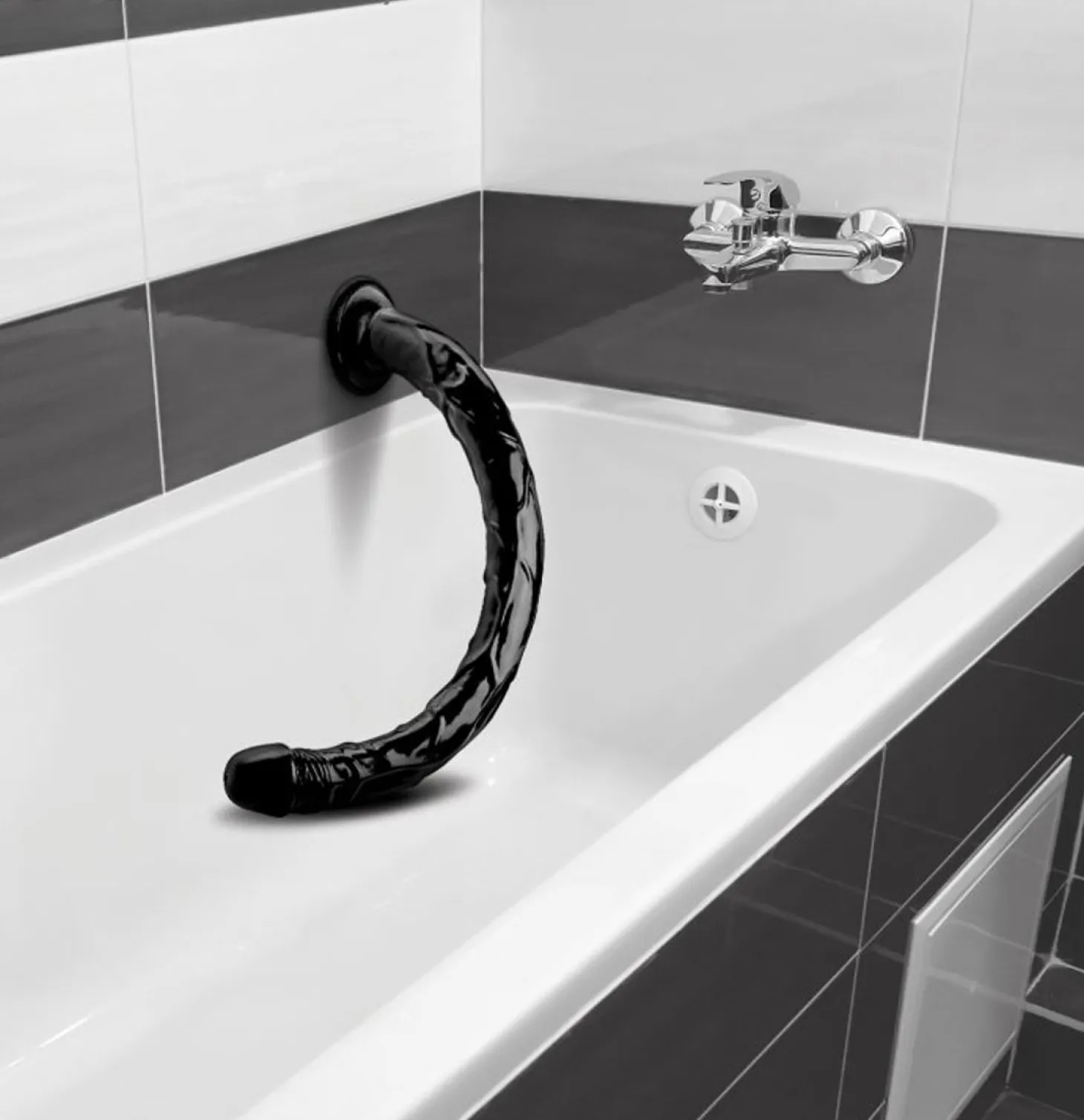 Serpent anal réaliste - 19 pouces