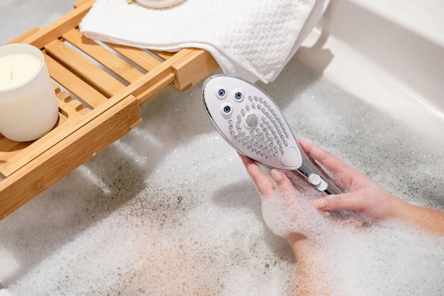 Womanizer Wave - Pommeau de douche pour stimulation clitoridienne - Chrome