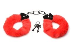 XR Brands - Cuffed in Fur Menottes - Rouge
